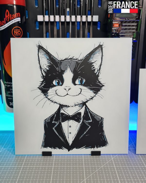 Gentleman Tuxedo Cat – Hueforge