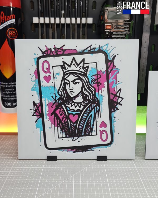 Graffiti Queen Hearts – Hueforge