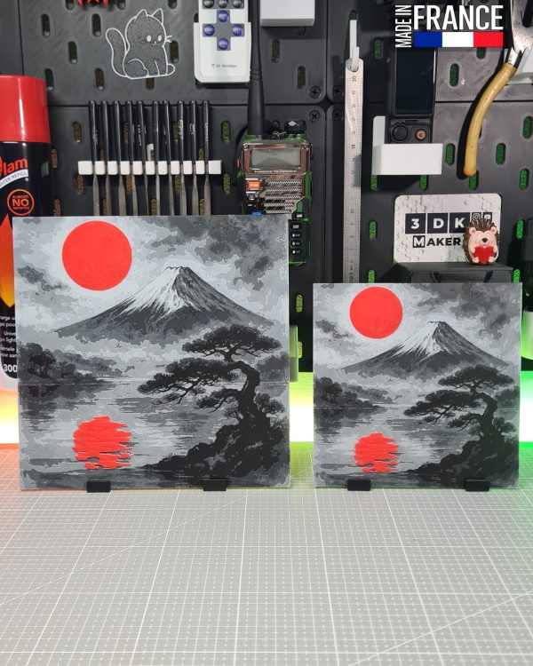 Red Moon Mountain - Hueforge